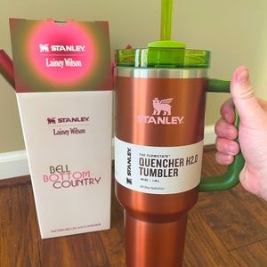 NEW Stanley x Lainey Wilson - Watermelon Moonshine